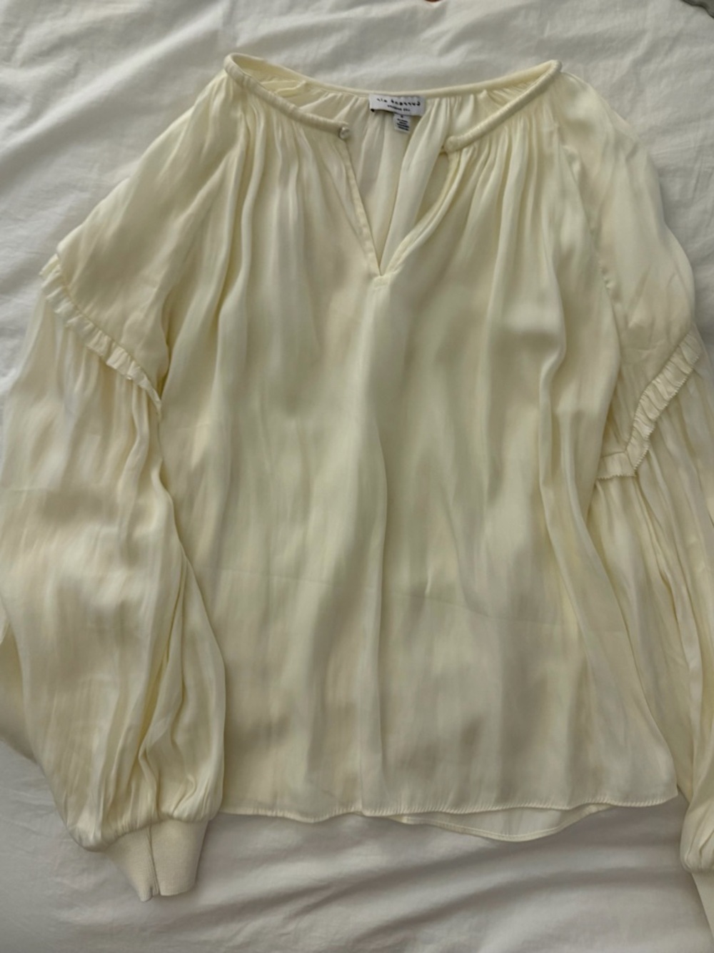 Current Air Cream Long-Sleeve Blouse